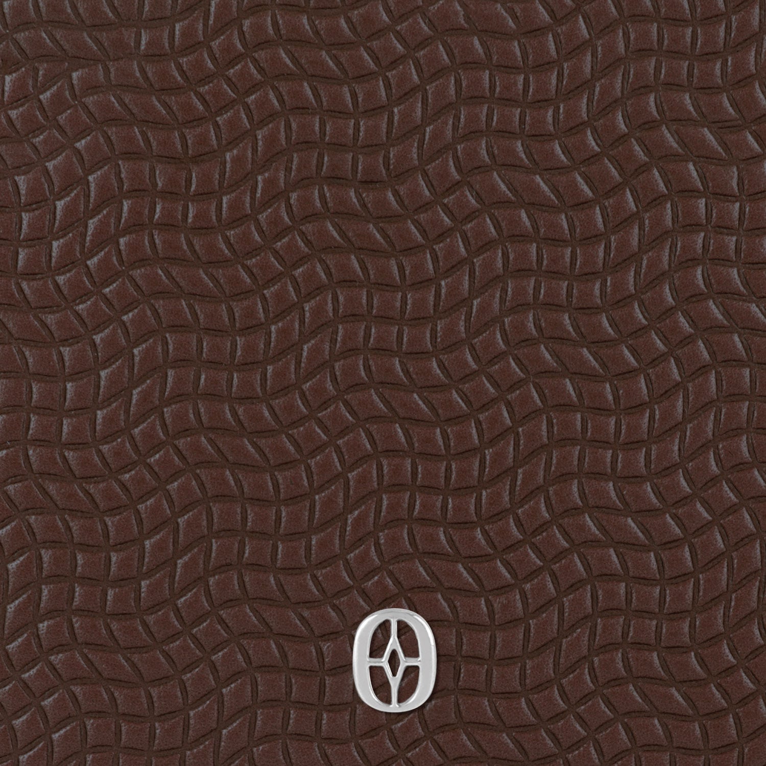 Sustainable leather purse close-up #color_Terra