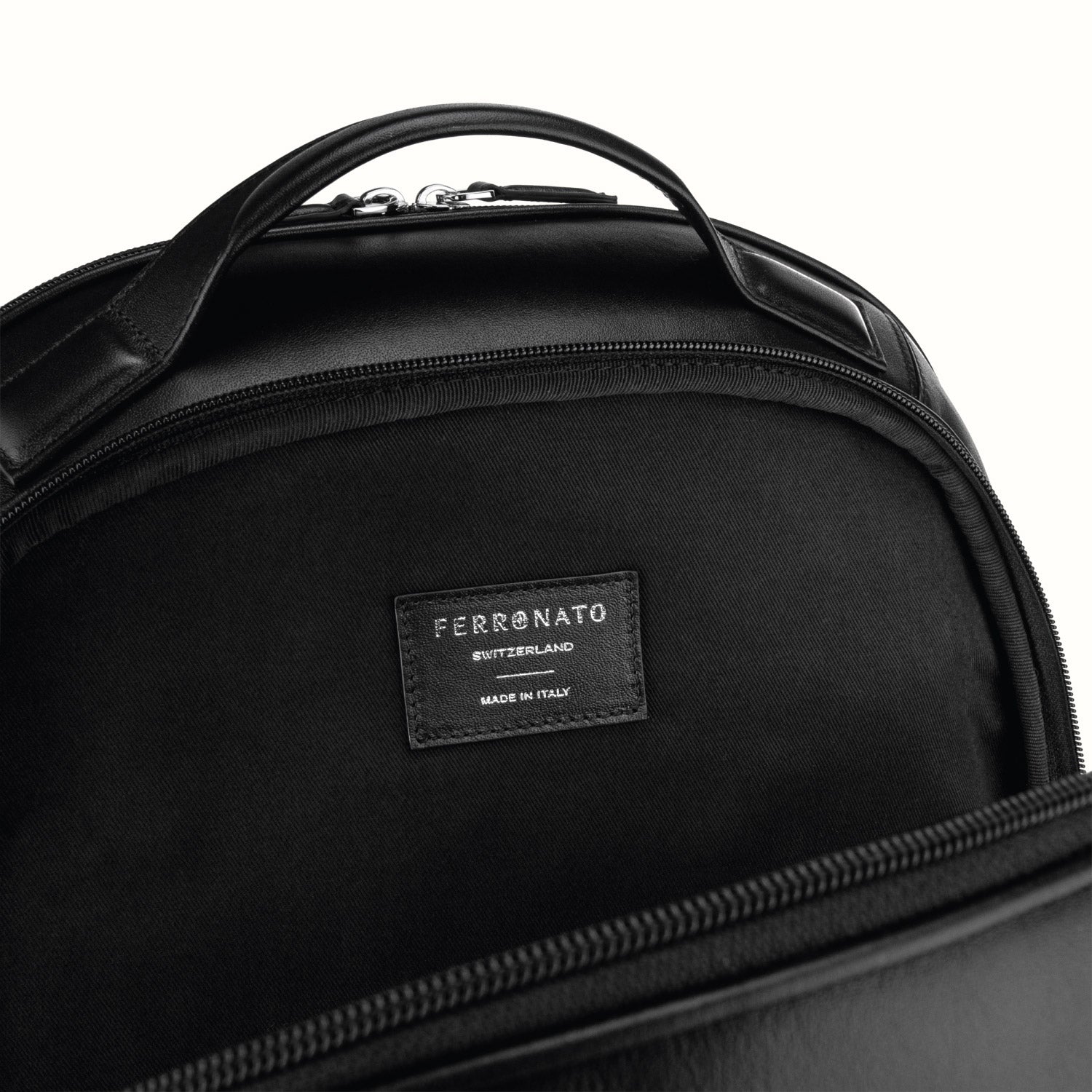 Swiss sustainable leather collection flatlay #color_jet black