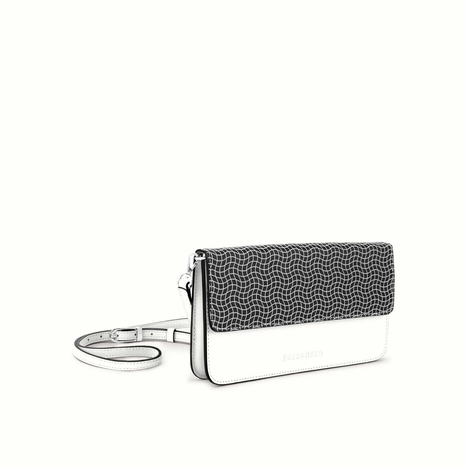 Luxury leather bag stitching detail #color_Twilight