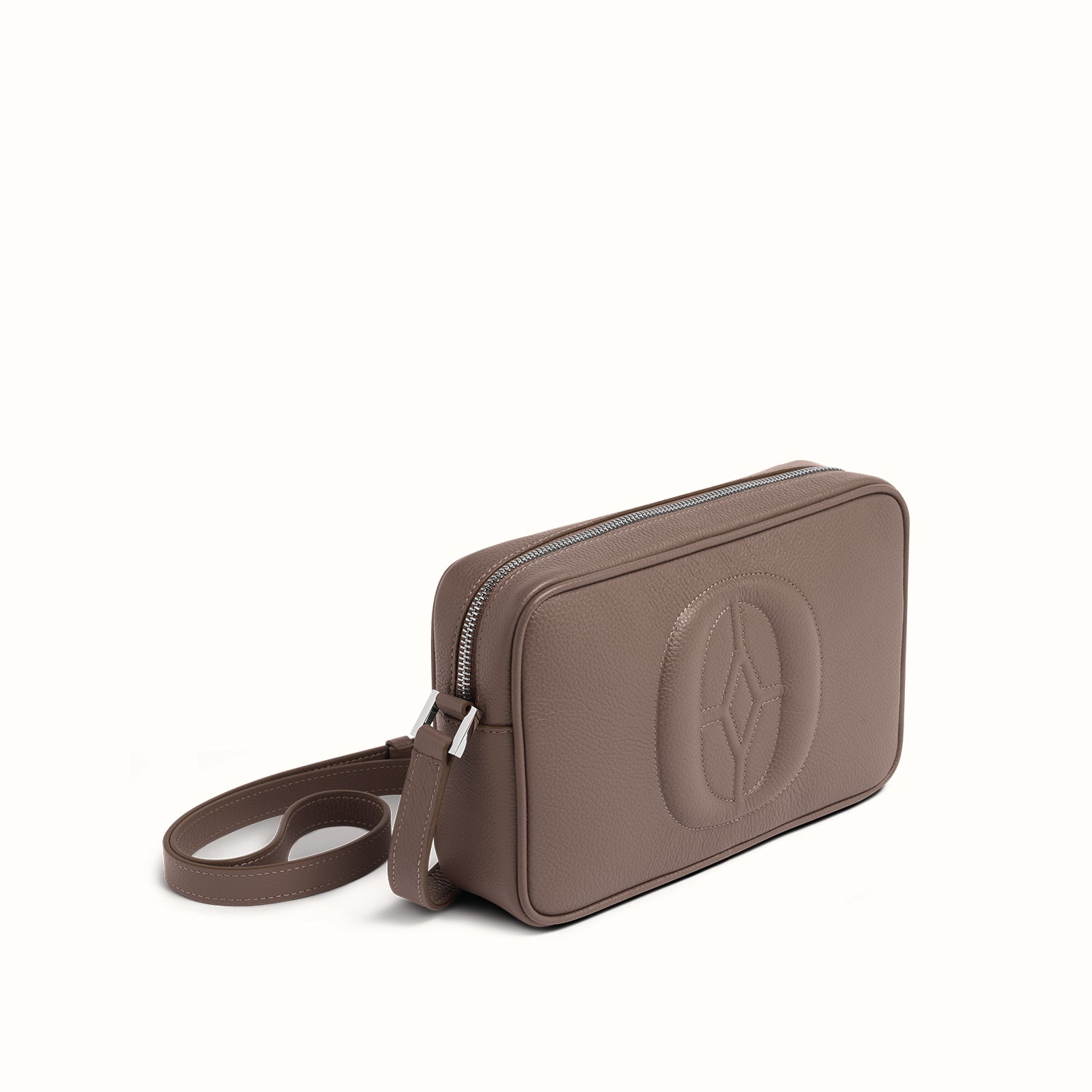 Ferronato RFID luxury crossbody on model #Color_Serene Taupe