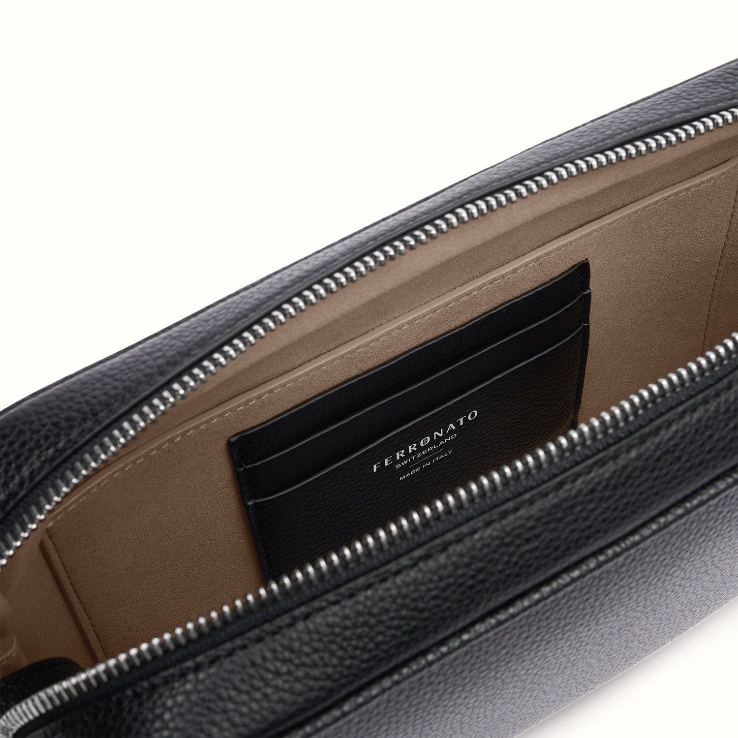 Ferronato Aria Camera Bag top view showing opening #color_jet black