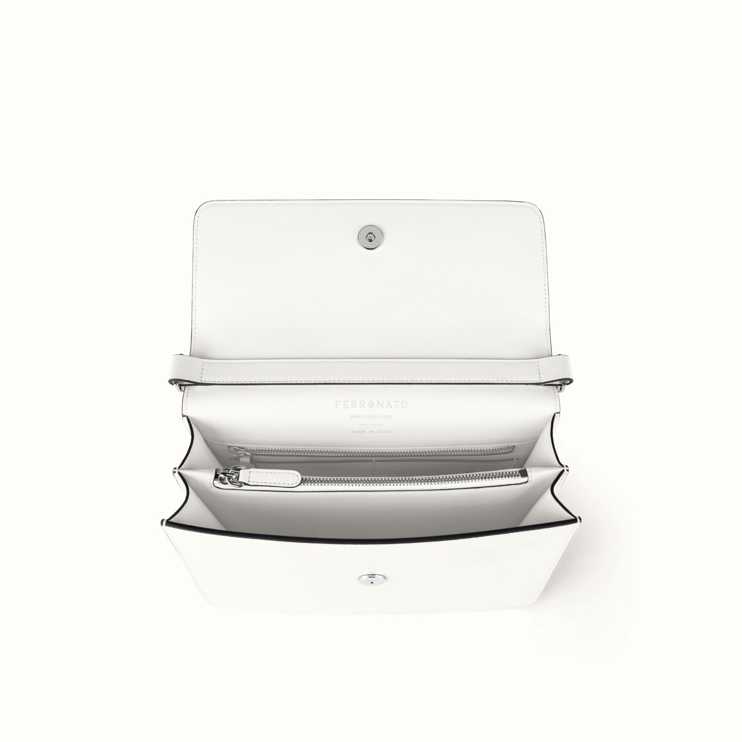 #color_pearl white