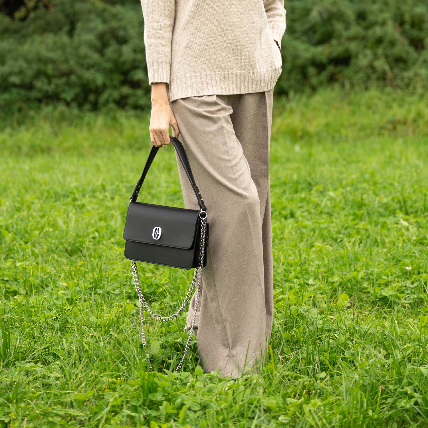 Luxury Swiss handbag for women #color_Jet Black